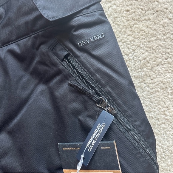 NWT The North Face Black snow Pants large - Picture 4 of 7
